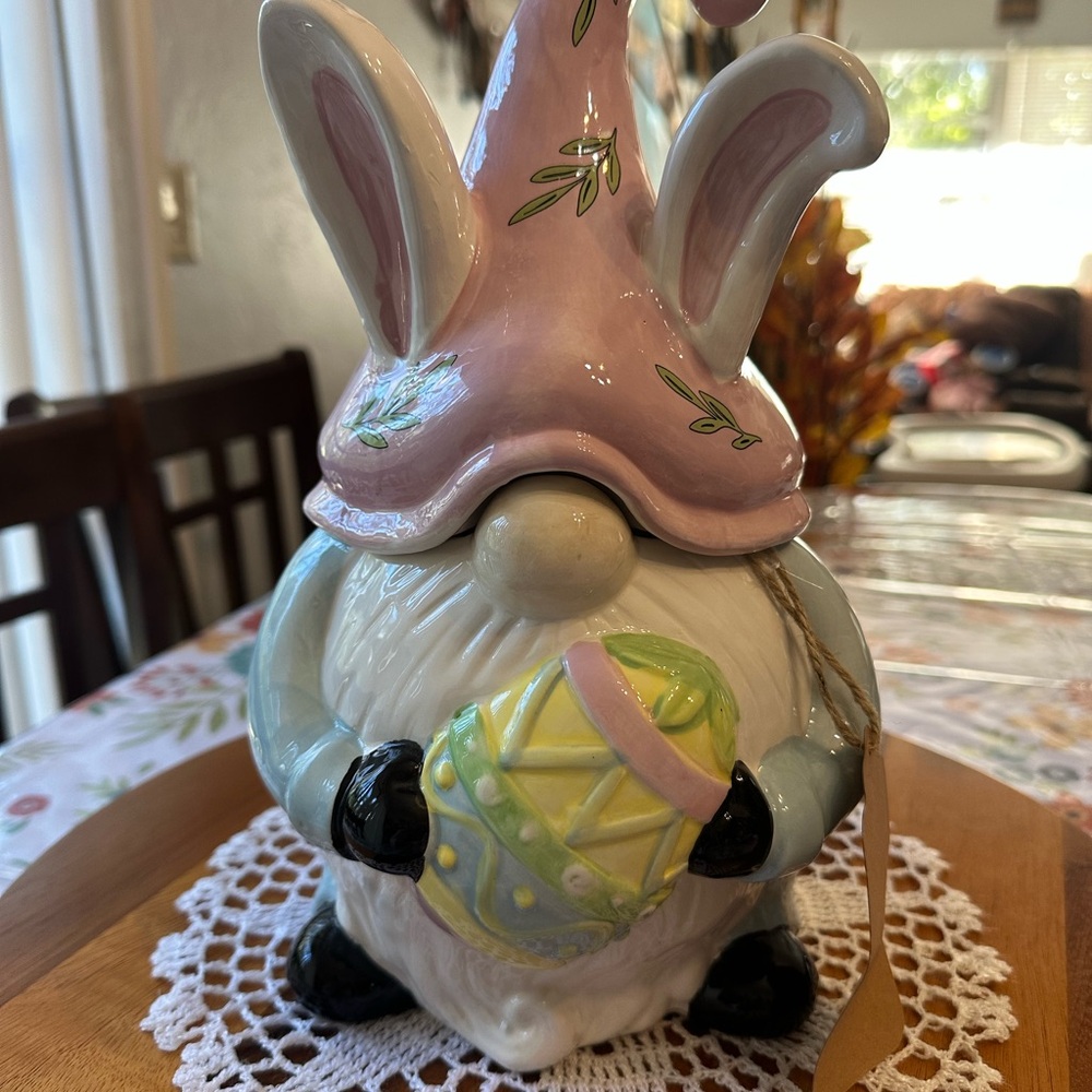 Fitz and Floyd Omnibus Ceramic Canister